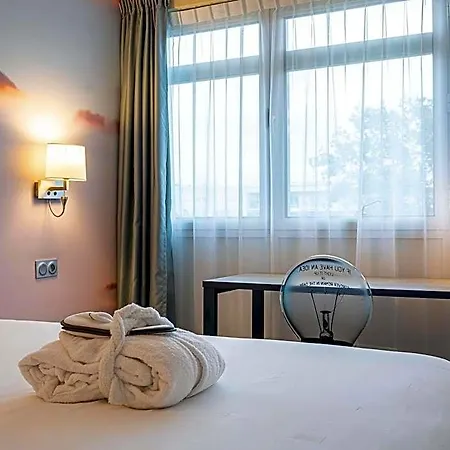 Mercure Paris Parc Des Expositions 4*
